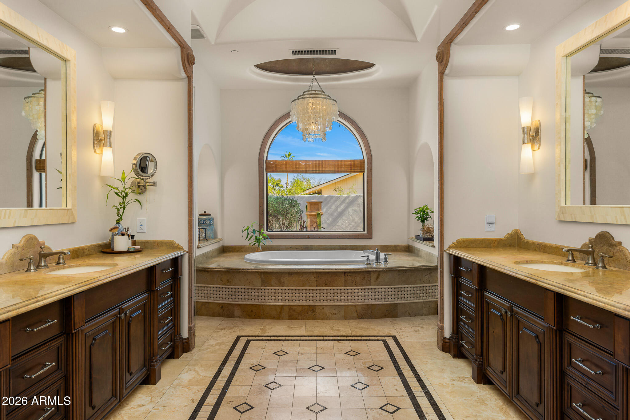 5401 East Mockingbird Lane Paradise Valley, AZ 85253 - Photo 17 of 45 21primary bathroom