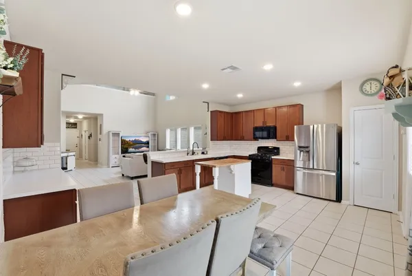 $330,000 | 1511 Shannon Street, Alvin, TX 77511