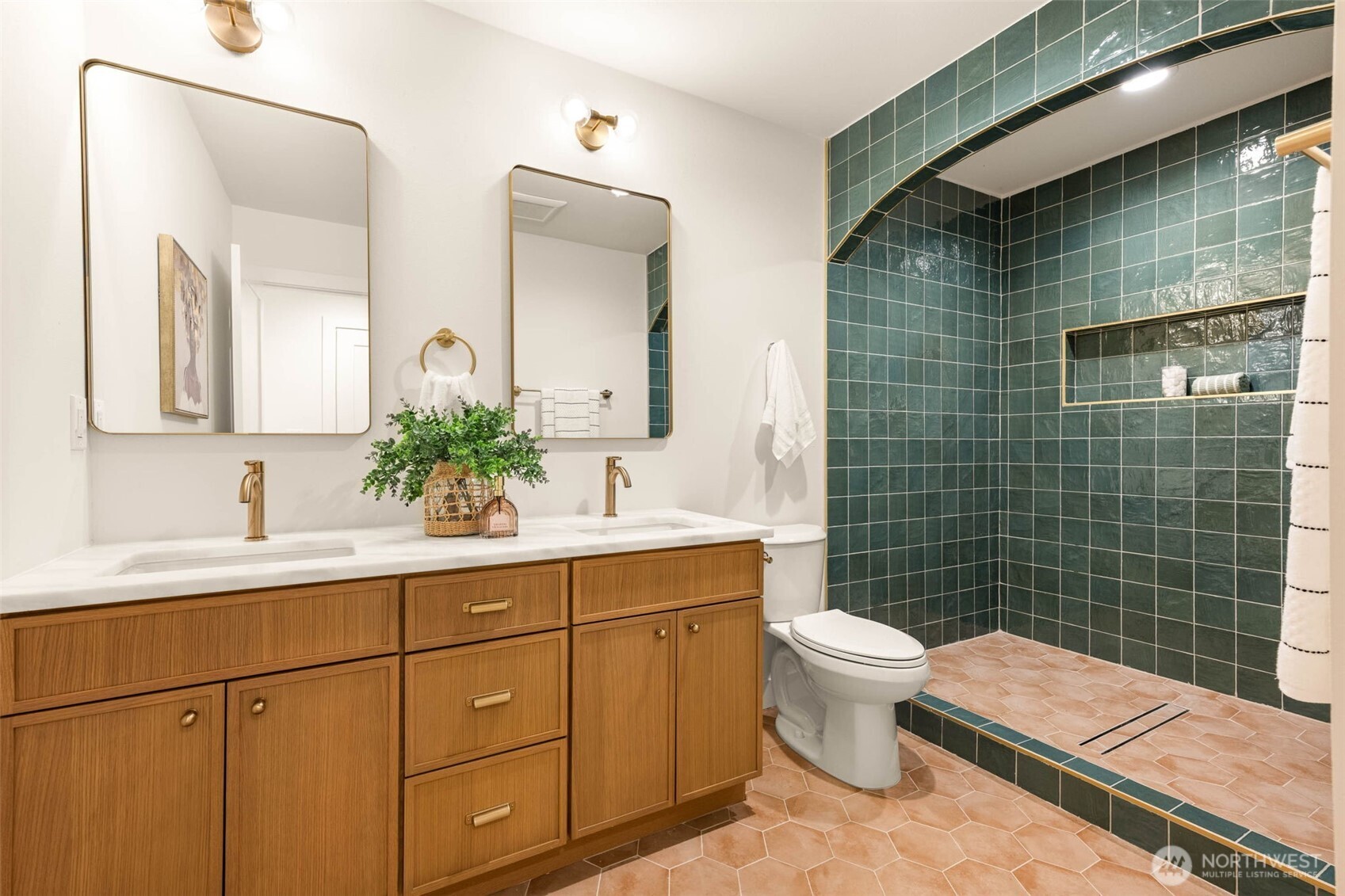 1128 North 77th Street Seattle, WA 98103 - Photo 17 of 38
