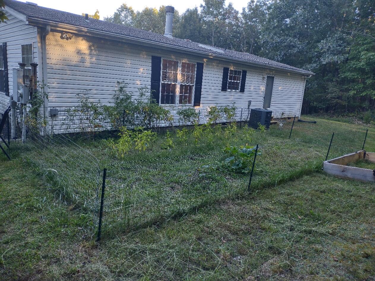 539 Craig Woods Road New Castle, VA 24127 - Photo 25 of 29 CWgarden