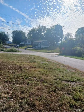 $7,000 | 600 Miller Street, Alton, IL 62002