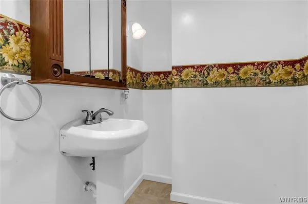 $439,900 | 11612 Big Tree Road, Wales, NY 14052