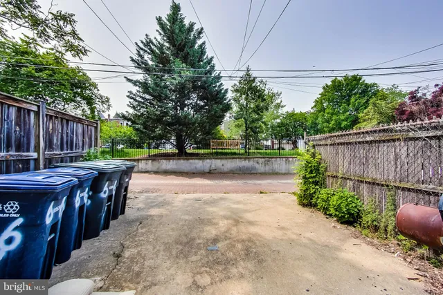 $1,500 | 66 V Street Northwest, Unit 2, Washington, DC 20001