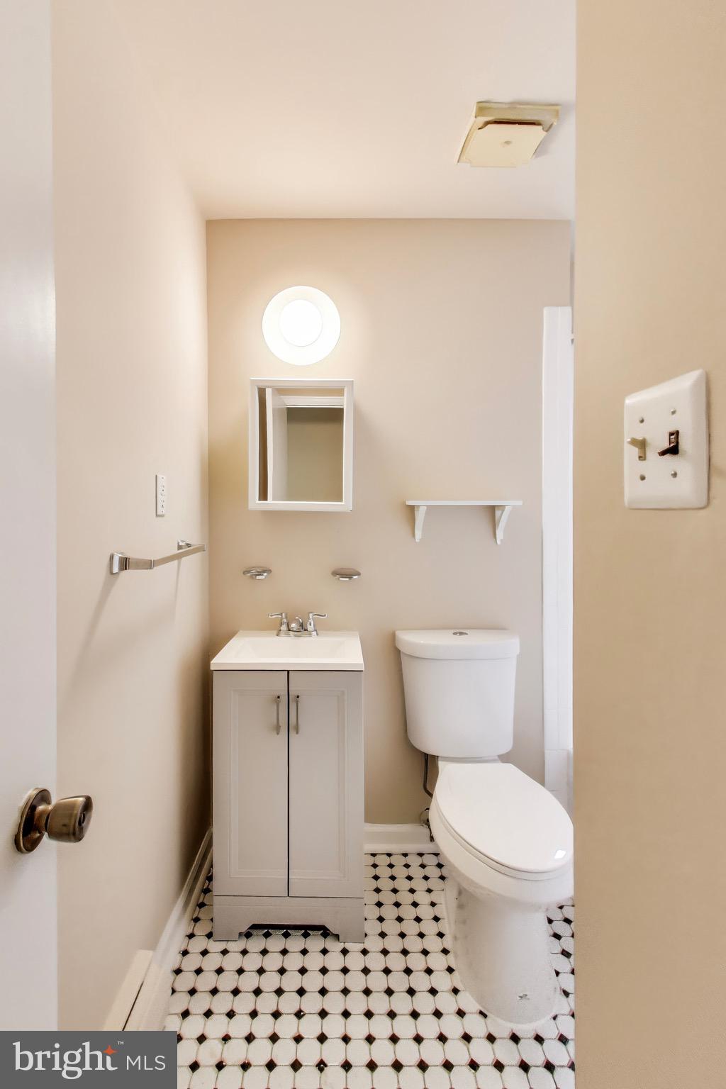 66 V Street Northwest, Unit 2 Washington, DC 20001 - Photo 10 of 13