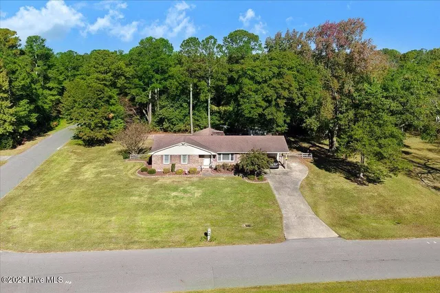 $1,500,000 | 58 Old English Lane, Kinston, NC 28504