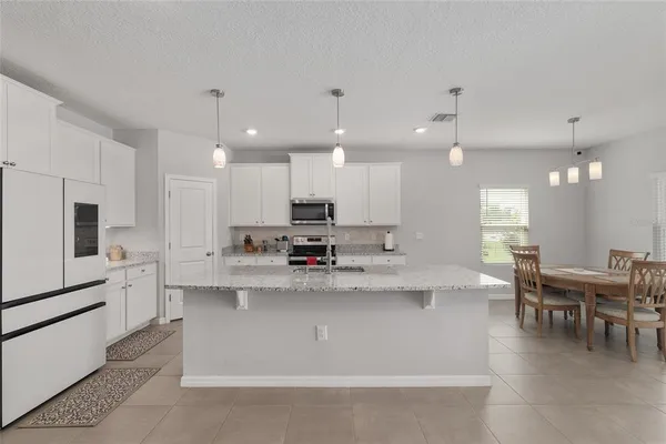 $352,500 | 17352 Northwest 172nd Avenue, Alachua, FL 32615