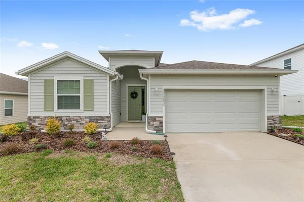 $352,500 | 17352 Northwest 172nd Avenue, Alachua, FL 32615