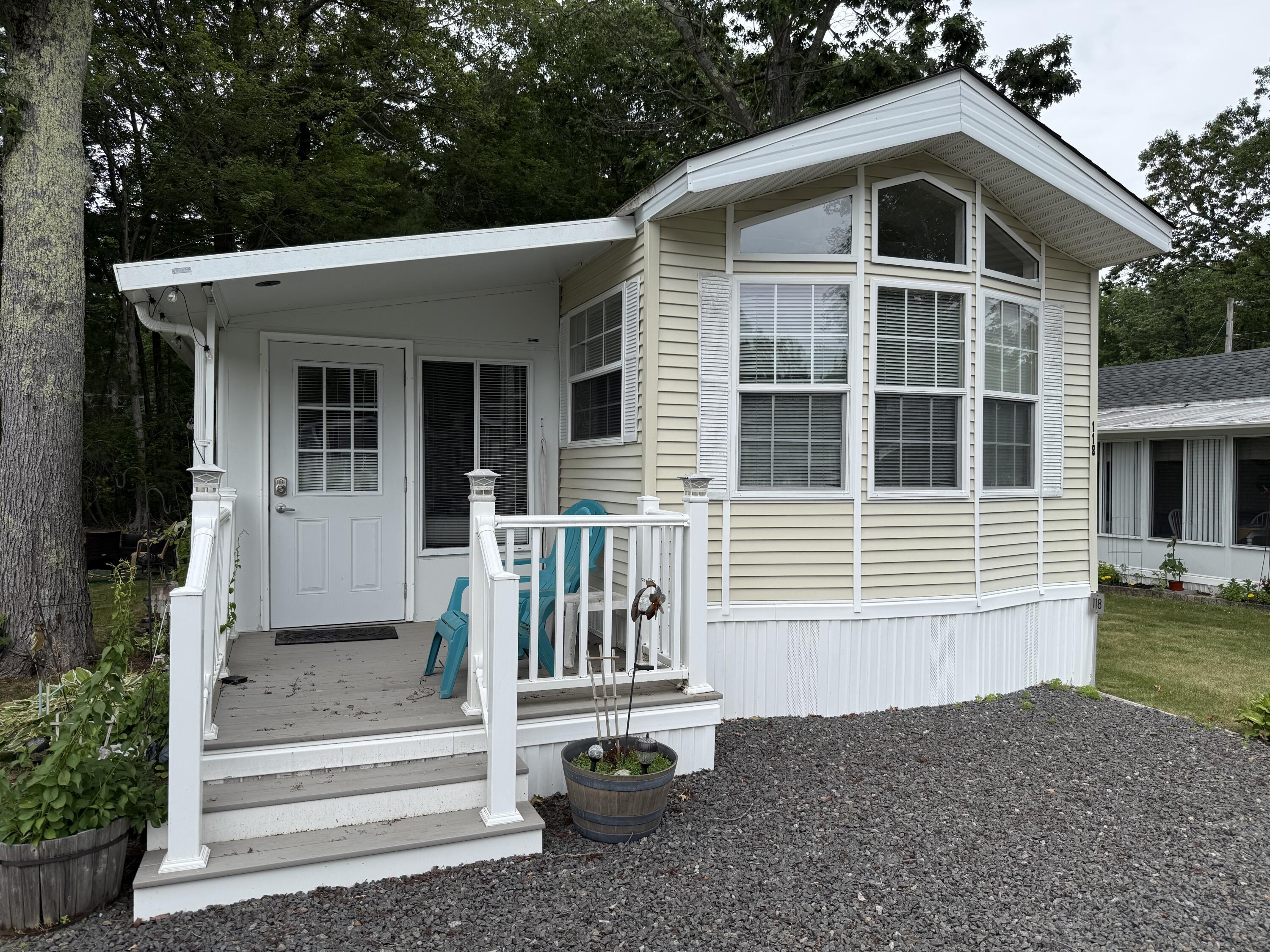 150 Chapel Road, Unit 118 Wells, ME 04090 - Photo 1 of 44 IMG_1314