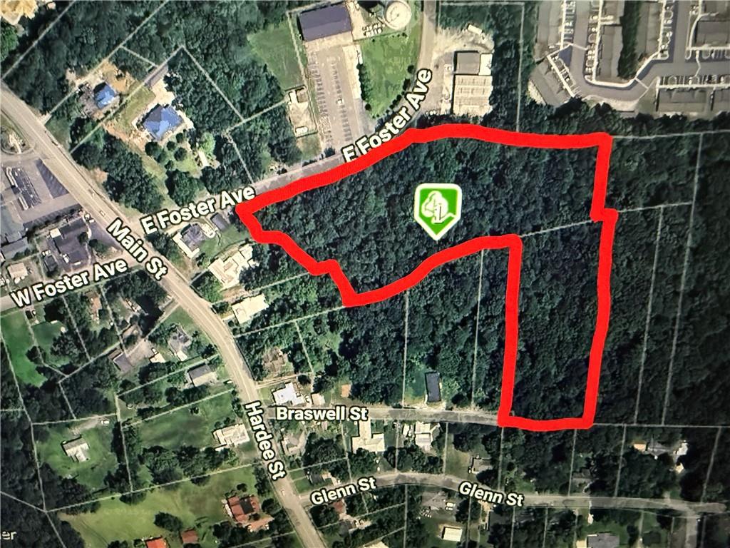 a picture of street sign