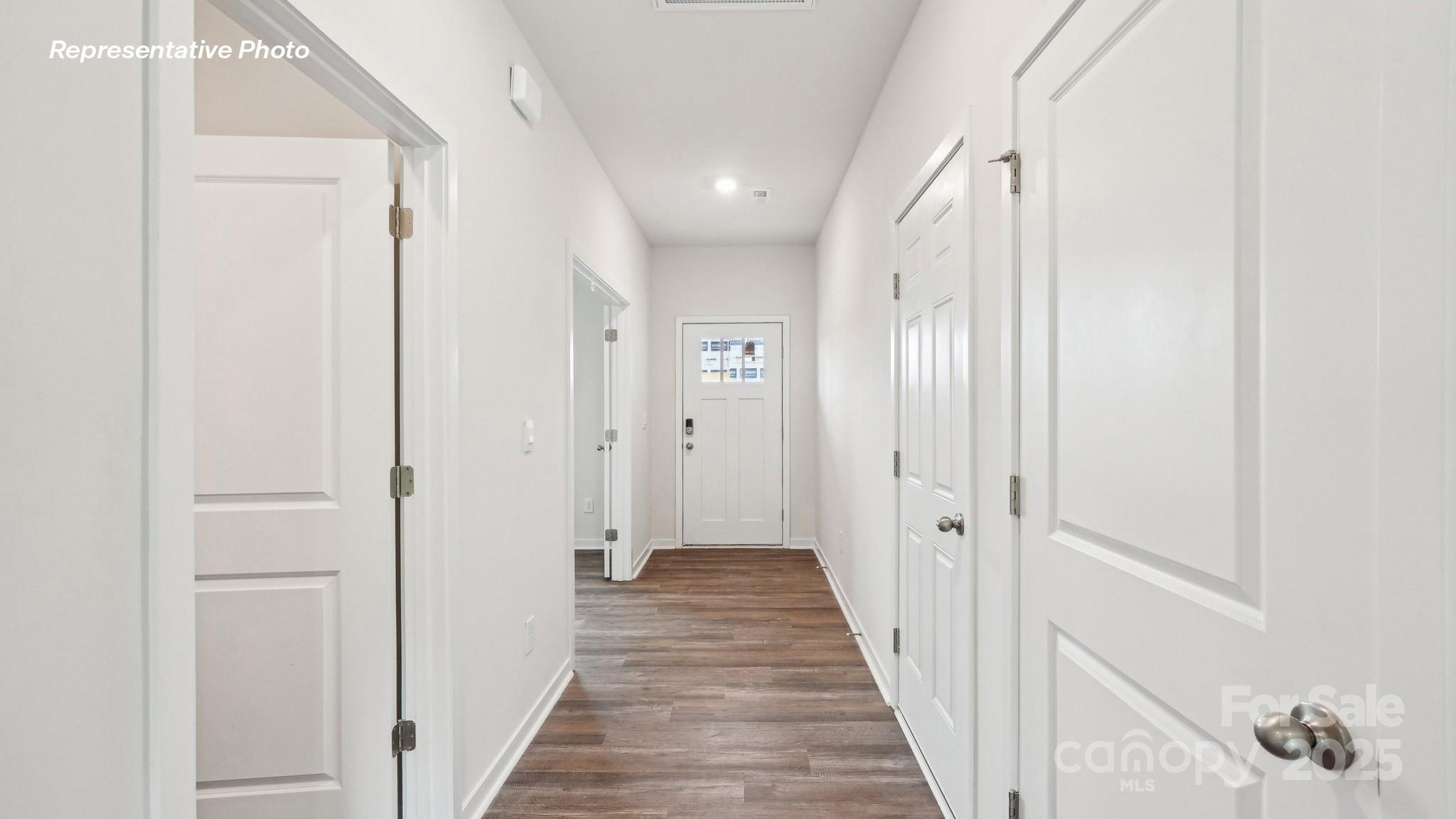 5244 Reedy Rdg Road Charlotte, NC 28215 - Photo 3 of 34 Gallery Image 3