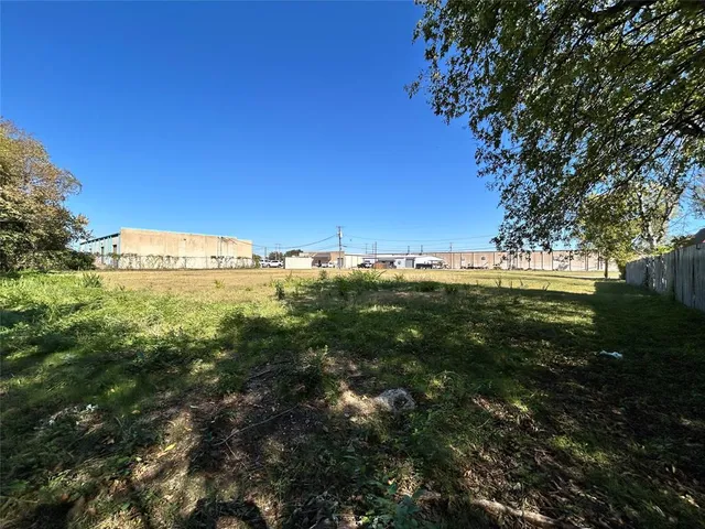 $189,900 | 2115 Solona Street, Haltom City, TX 76117