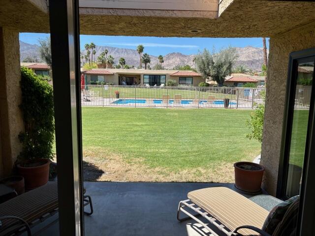 48245 Racquet Lane Palm Desert, CA 92260 - Photo 3 of 23 IMG_1026