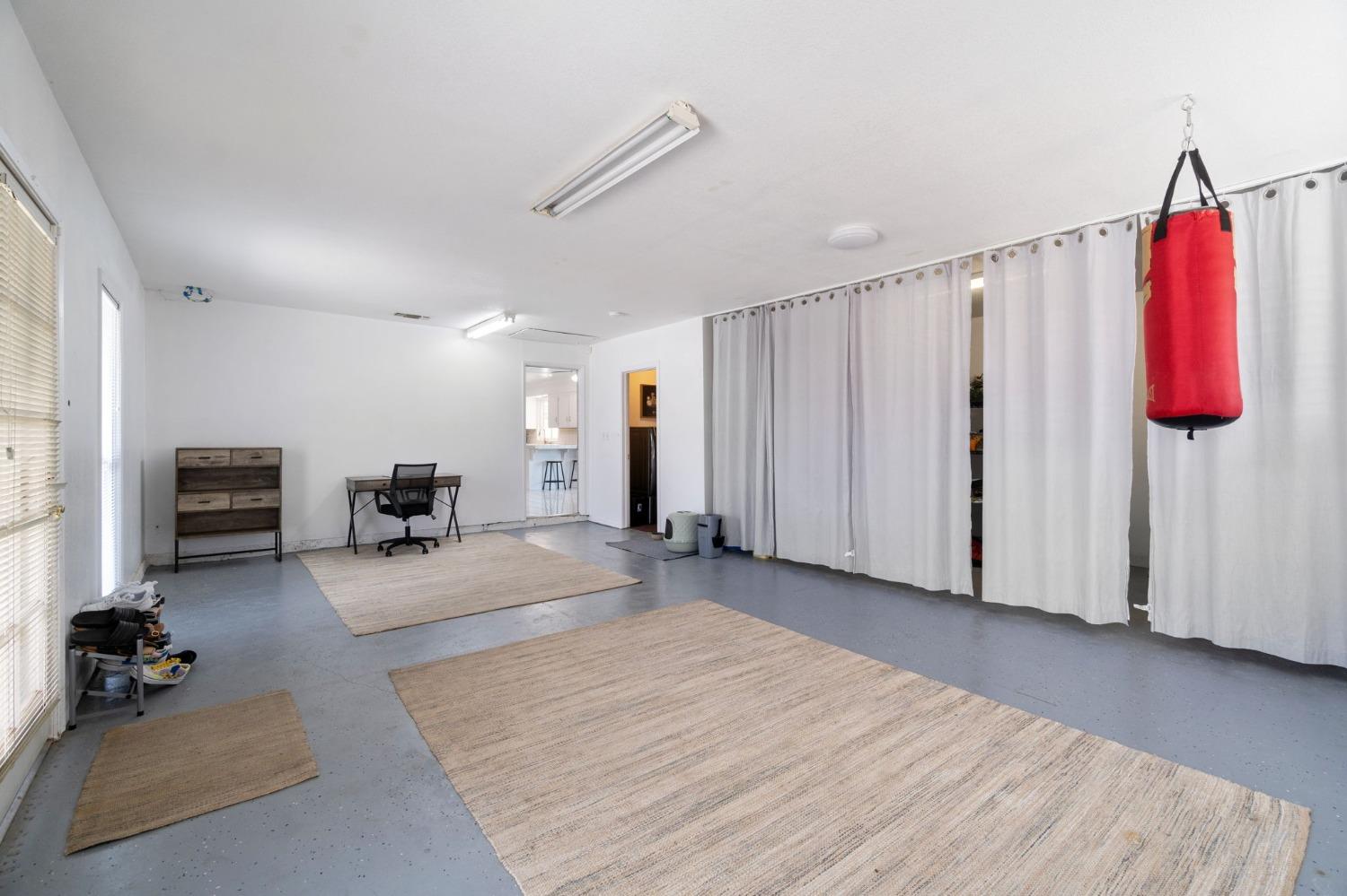 36264 Ave 12 Madera, CA 93636 - Photo 16 of 23