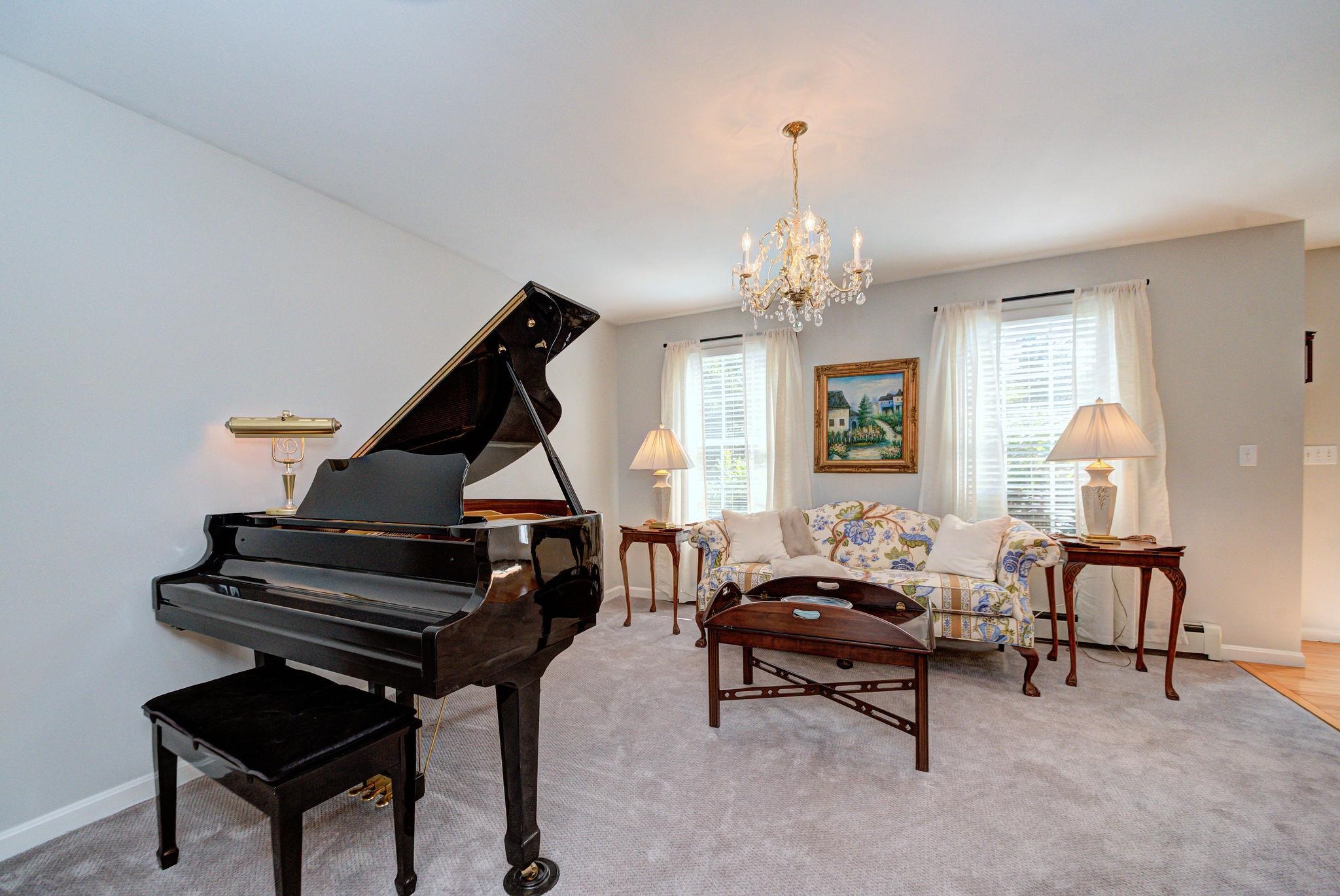 7 Rellas Ridge Road Kingston, NH 03848 - Photo 17 of 39 Gallery Image 17