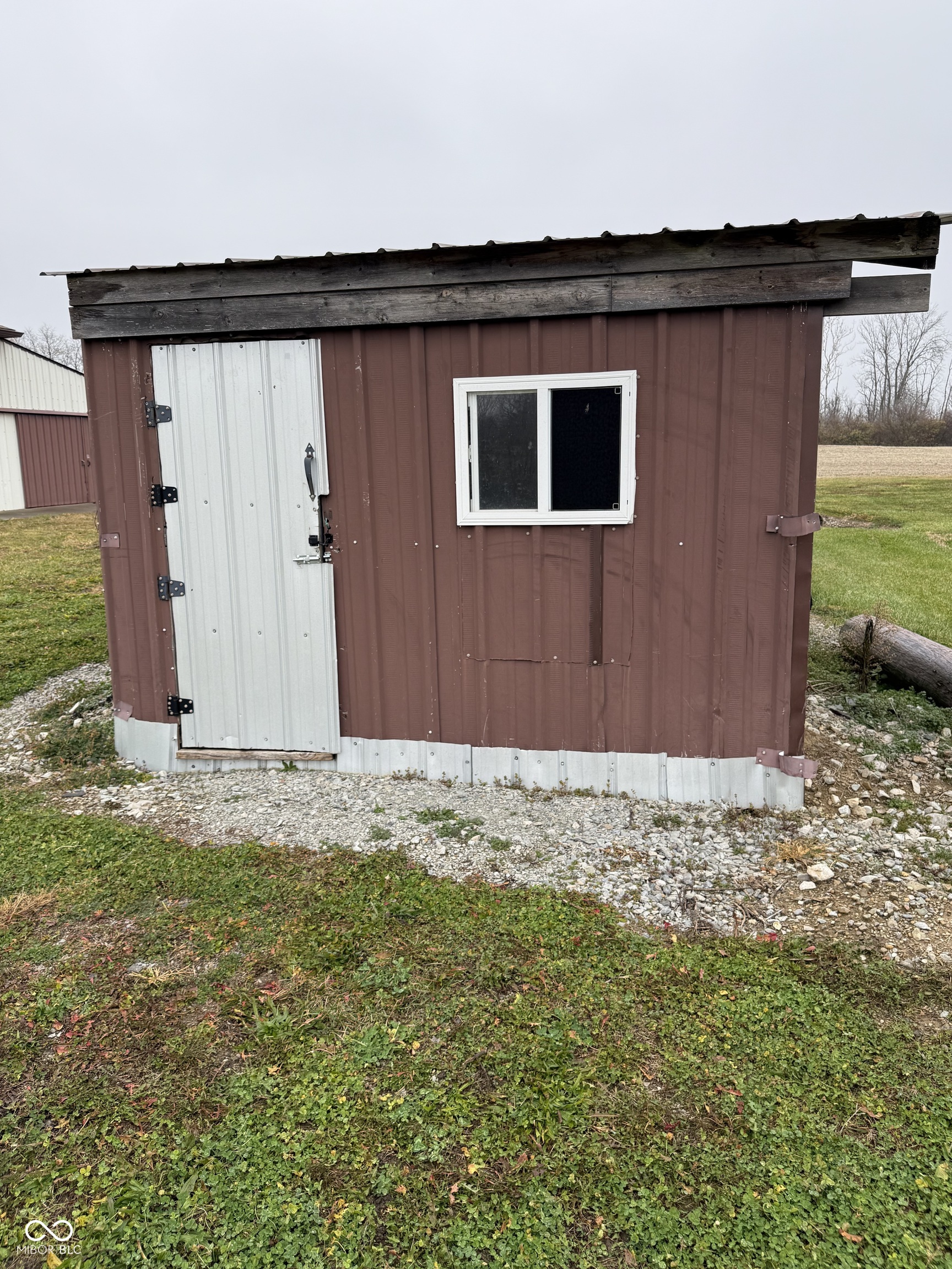 9512 Brookville Road Indianapolis, IN 46239 - Photo 7 of 21