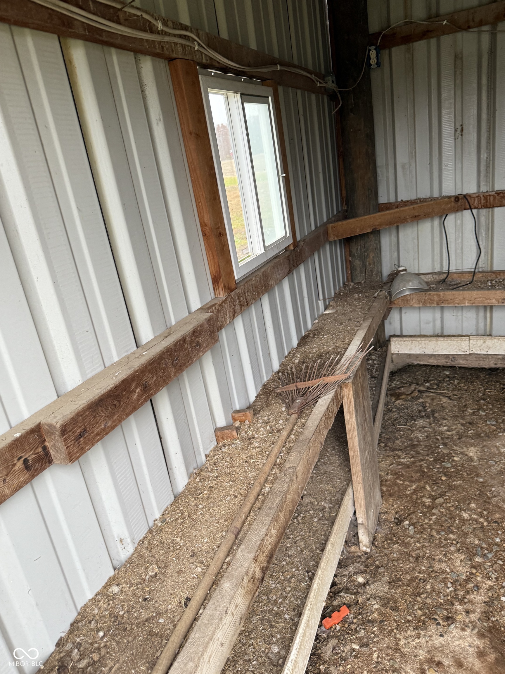 9512 Brookville Road Indianapolis, IN 46239 - Photo 8 of 21