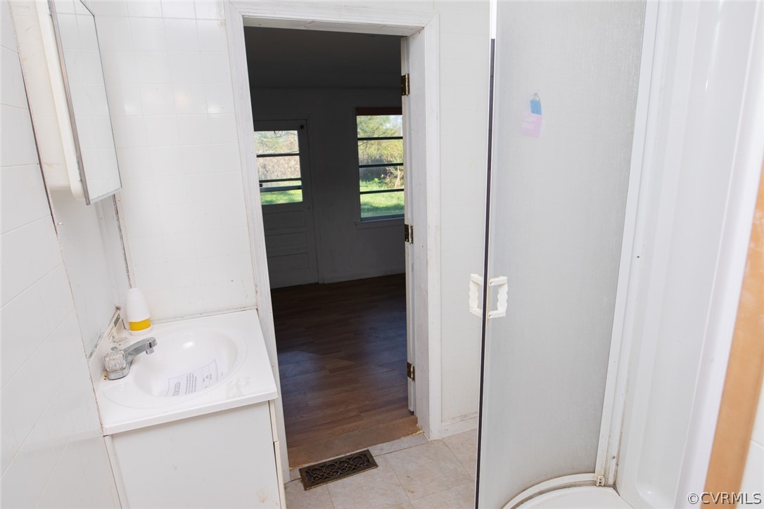 7645 Jerusalem Plank Road Disputanta, VA 23842 - Photo 21 of 29 Gallery Image 21