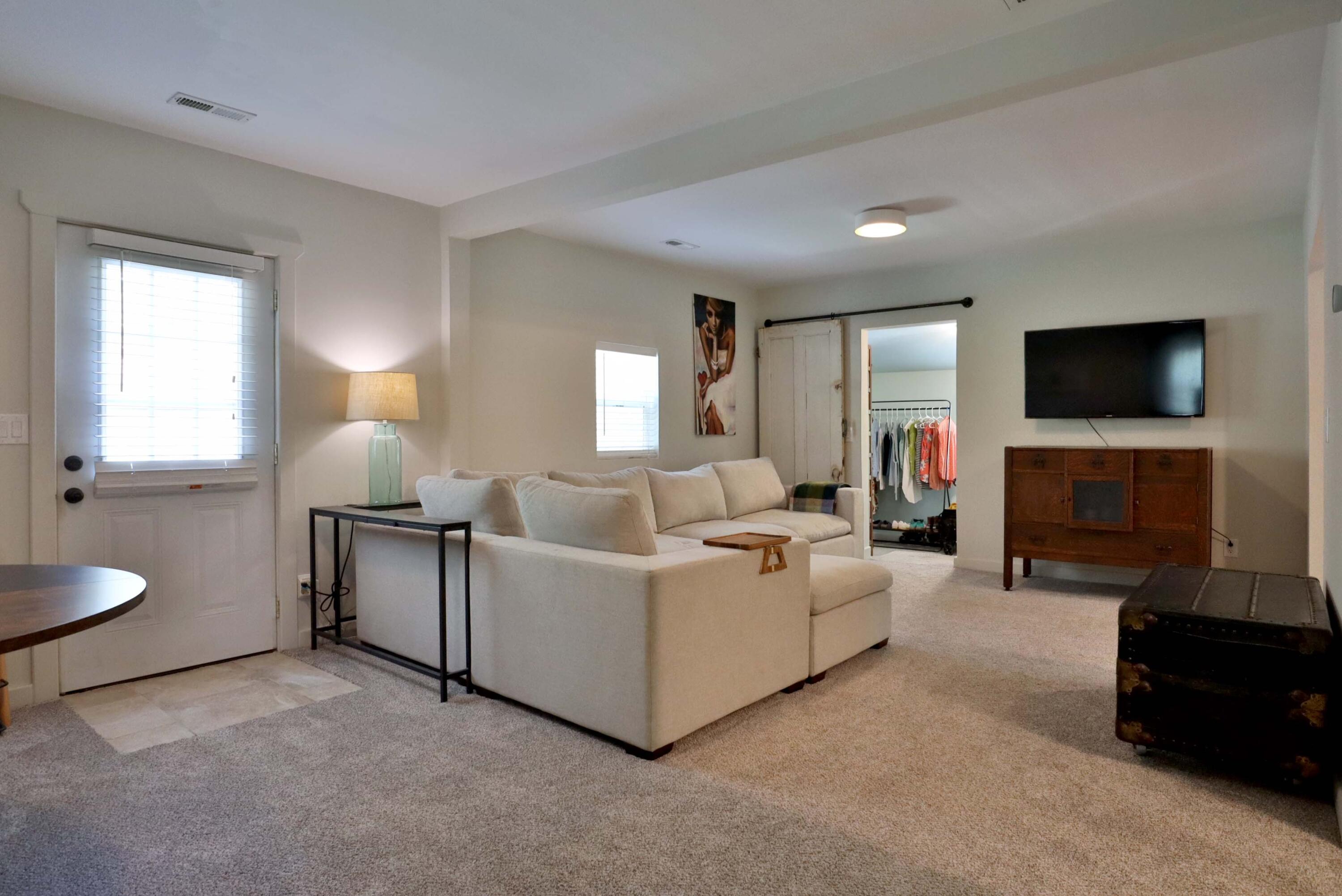 648 South Peach Tree Avenue Springfield, MO 65802 - Photo 5 of 53 PeachTree-2968