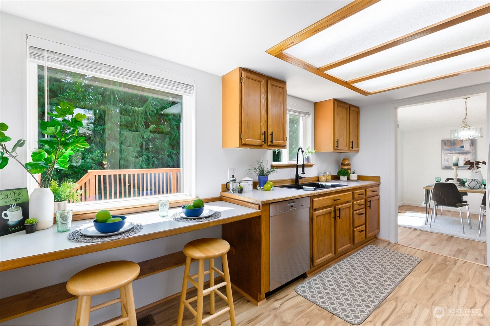 7618 191st Street Southwest Edmonds, WA 98026 - Photo 15 of 40 Gallery Image 15