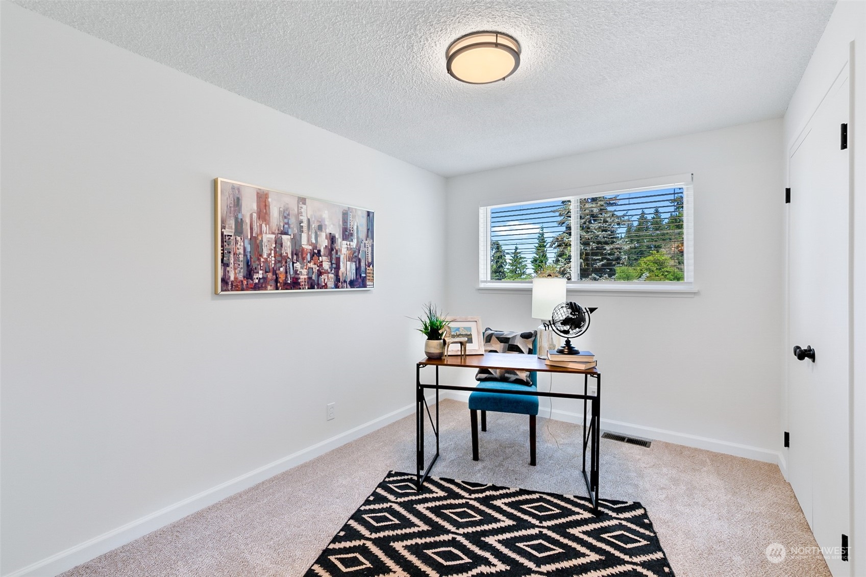 7618 191st Street Southwest Edmonds, WA 98026 - Photo 19 of 40 Gallery Image 19