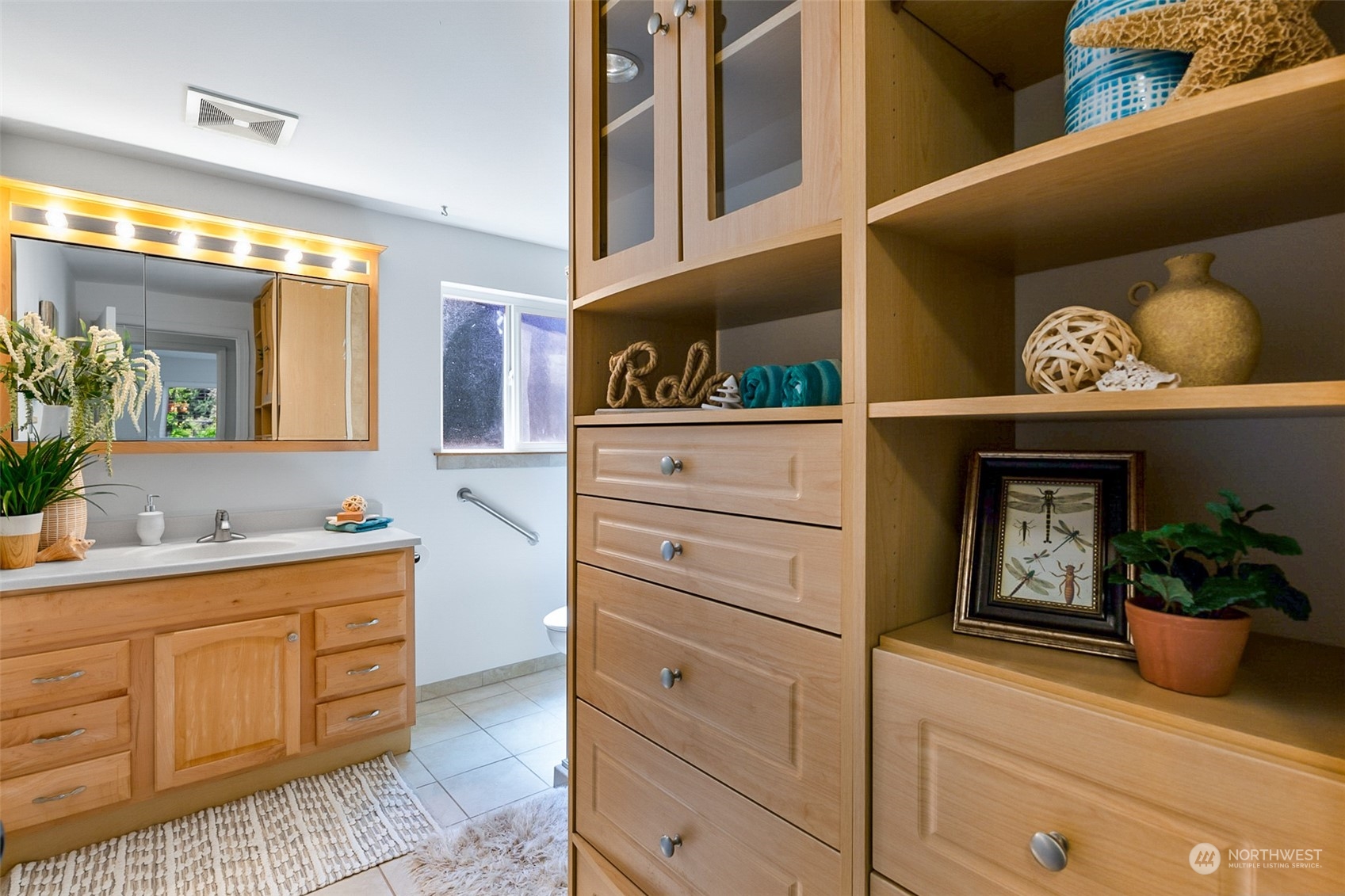 7618 191st Street Southwest Edmonds, WA 98026 - Photo 25 of 40 Gallery Image 25