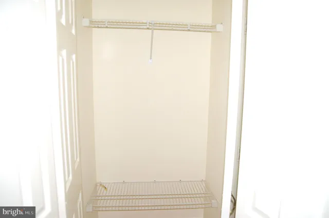 $2,300 | 4142 Fountainside Lane, Unit 104, Fairfax, VA 22030