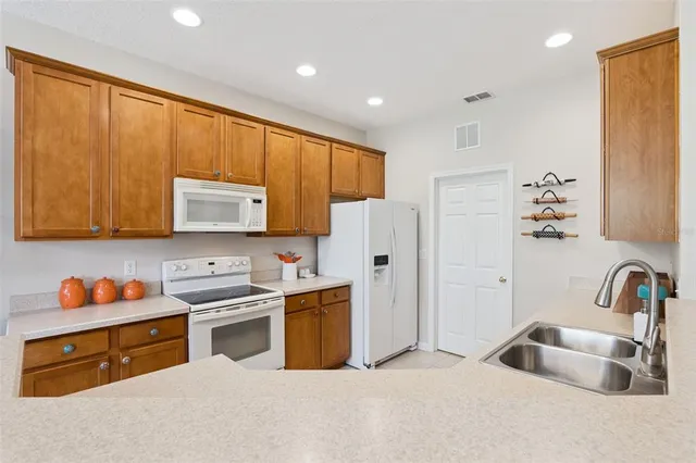 $320,000 | 513 Heron Point Way, Deland, FL 32724