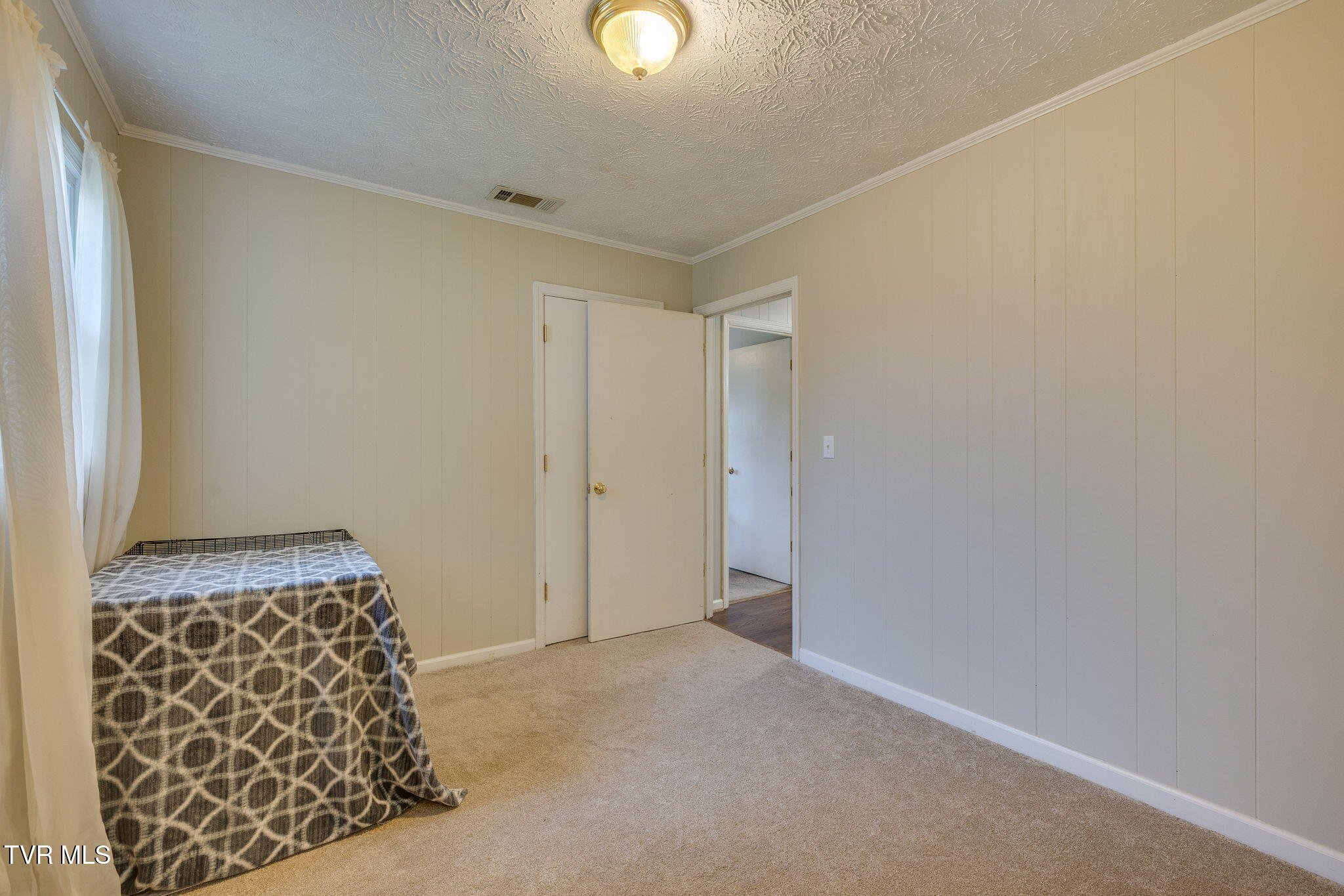 2552 Bob Little Road Elizabethton, TN 37643 - Photo 30 of 42 029