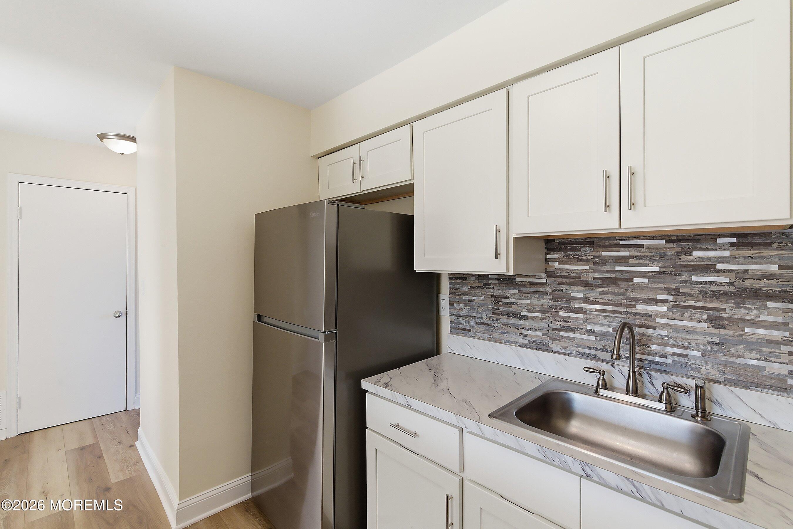 40 Greenwood Loop Road Brick, NJ 08724 - Photo 6 of 24 12-Kitchen 1F