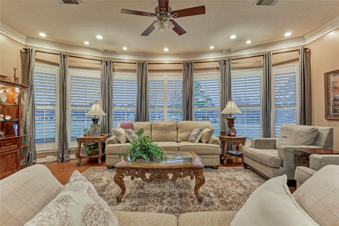 27 Bent Tree Lane Montgomery, TX 77356 - Photo 19 of 50 Just beautiful!