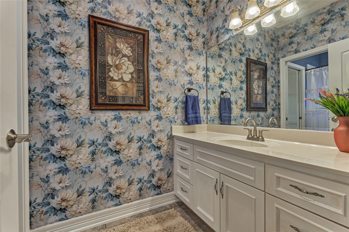 27 Bent Tree Lane Montgomery, TX 77356 - Photo 35 of 50 This is the vanity for bedroom #3.