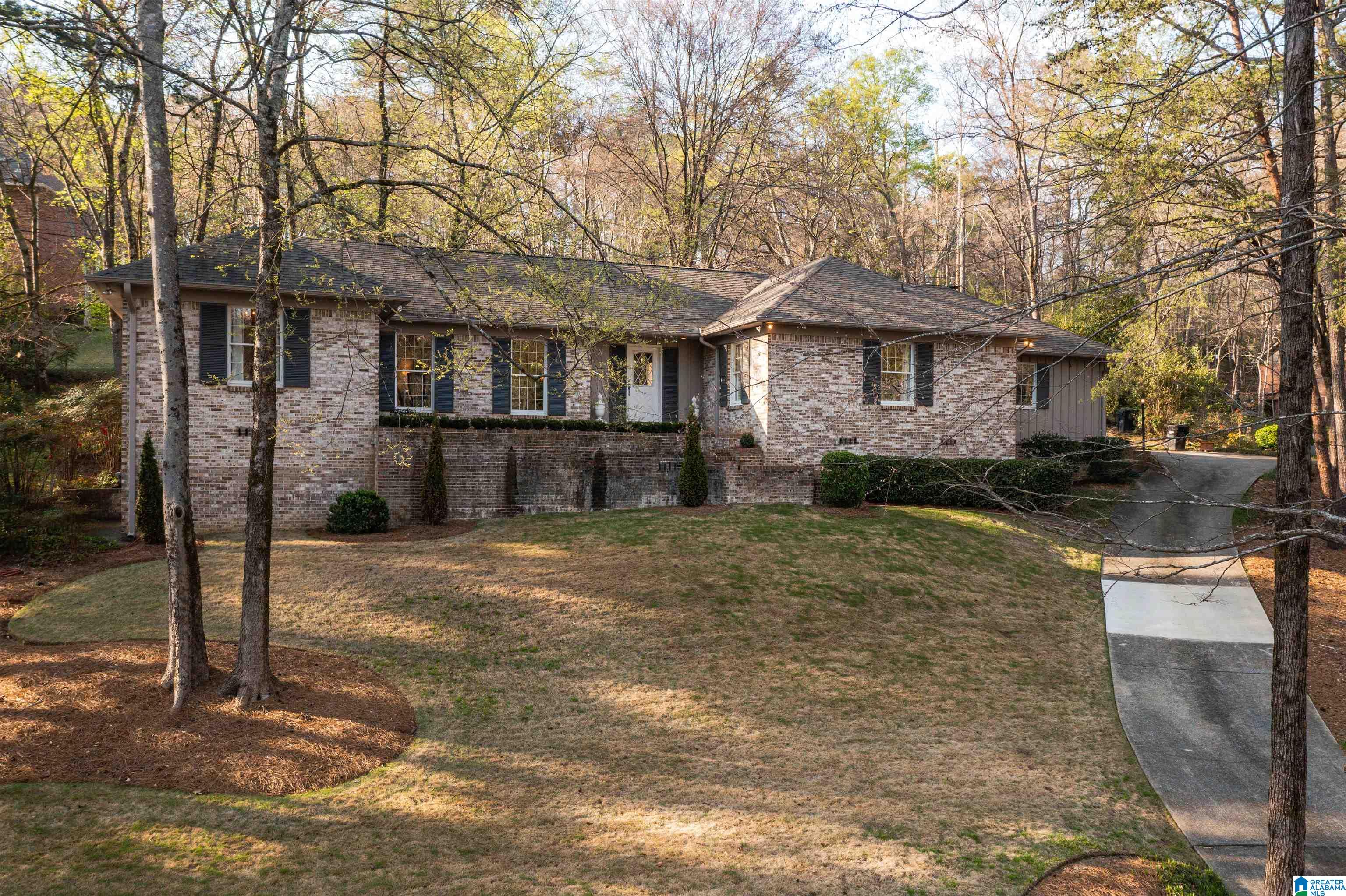 3762 Brookwood Road Birmingham, AL 35223 - Photo 2 of 51
