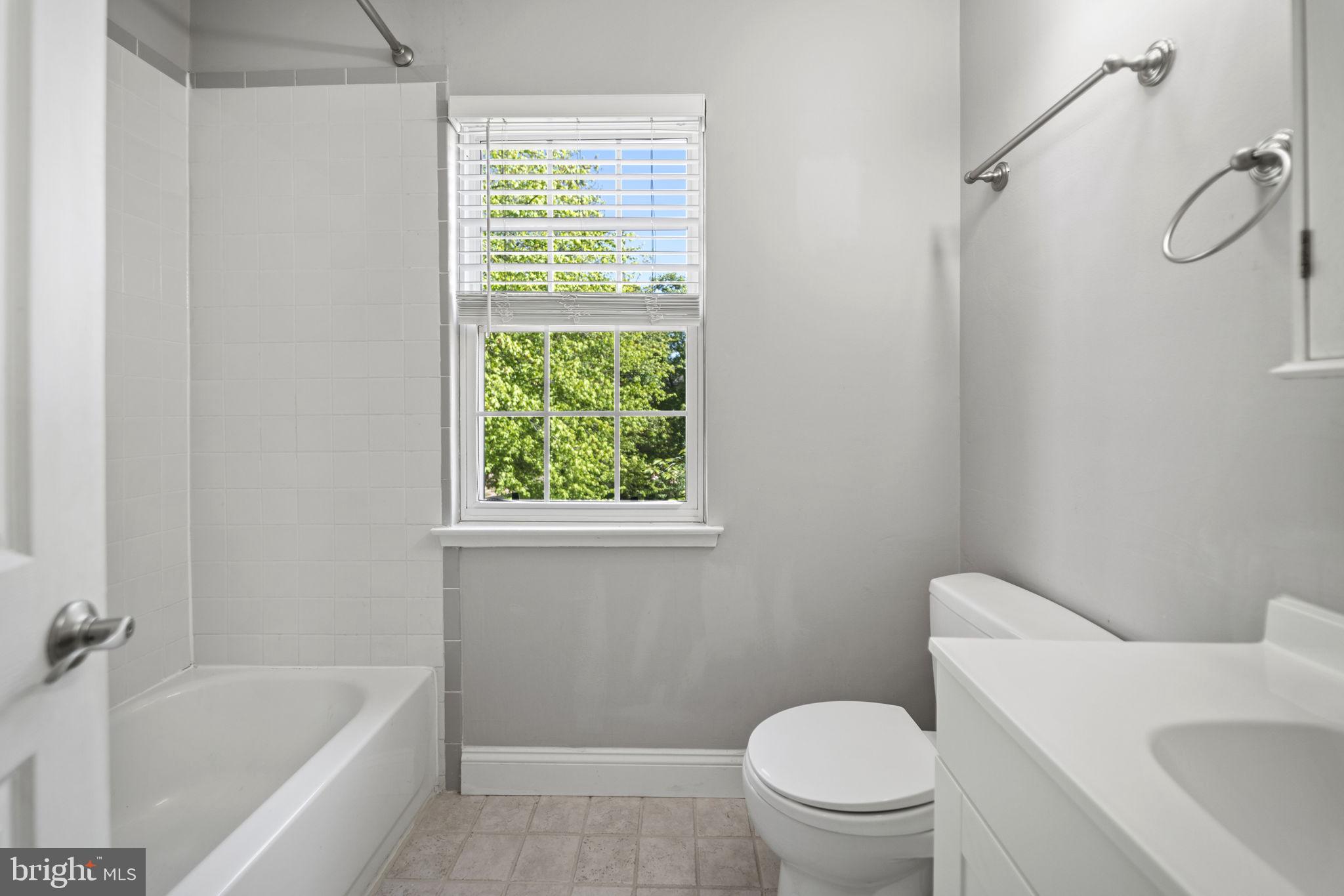 2362 Hunters Square Court Reston, VA 20191 - Photo 15 of 42