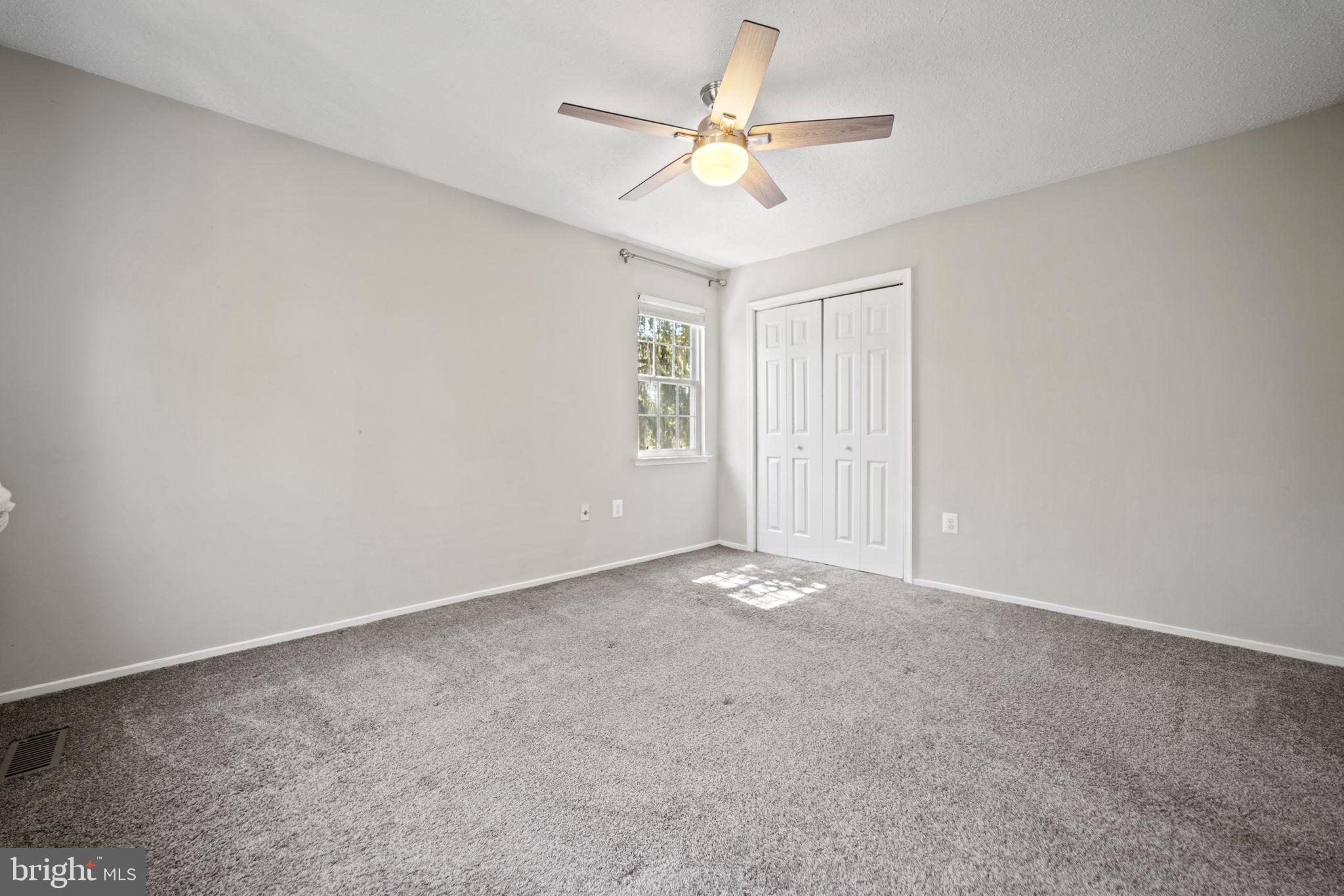 2362 Hunters Square Court Reston, VA 20191 - Photo 18 of 42