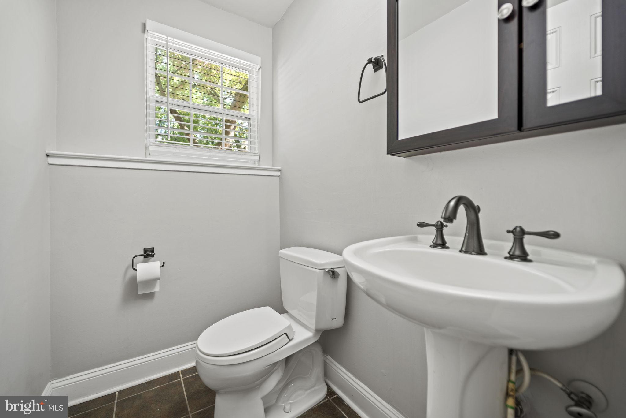 2362 Hunters Square Court Reston, VA 20191 - Photo 28 of 42