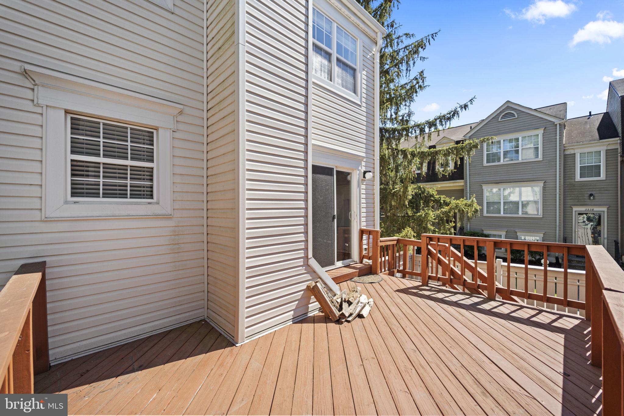 2362 Hunters Square Court Reston, VA 20191 - Photo 32 of 42