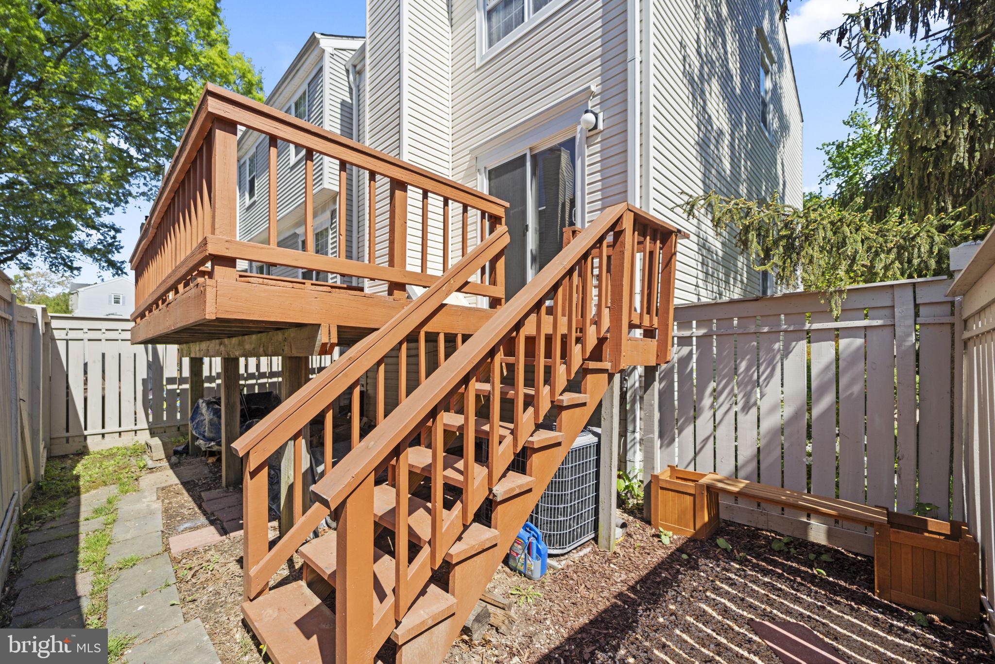 2362 Hunters Square Court Reston, VA 20191 - Photo 33 of 42