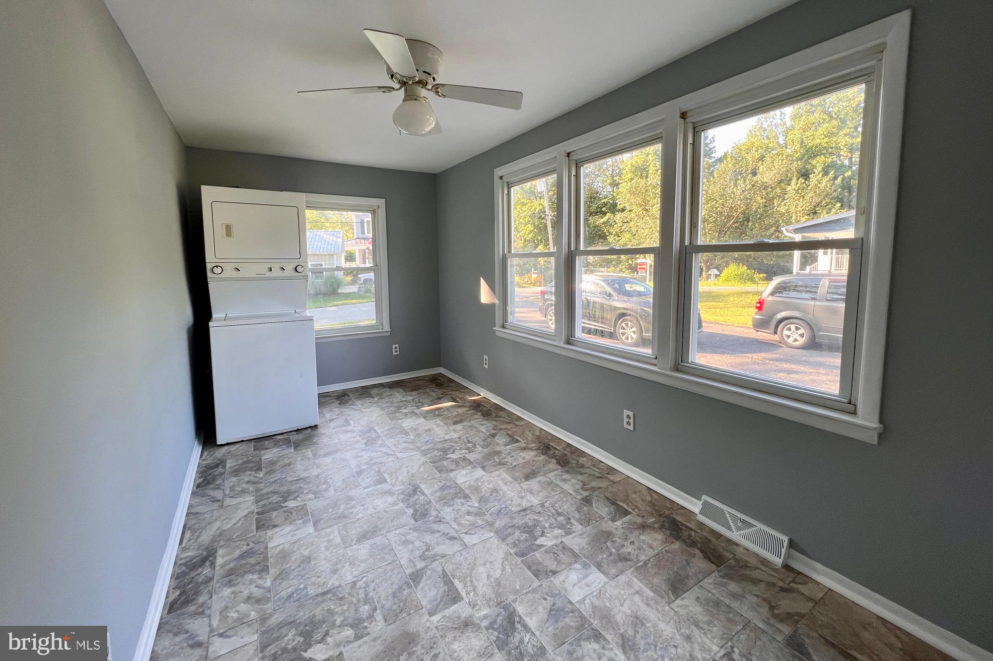 2419 Poplar Road Essex, MD 21221 - Photo 11 of 19