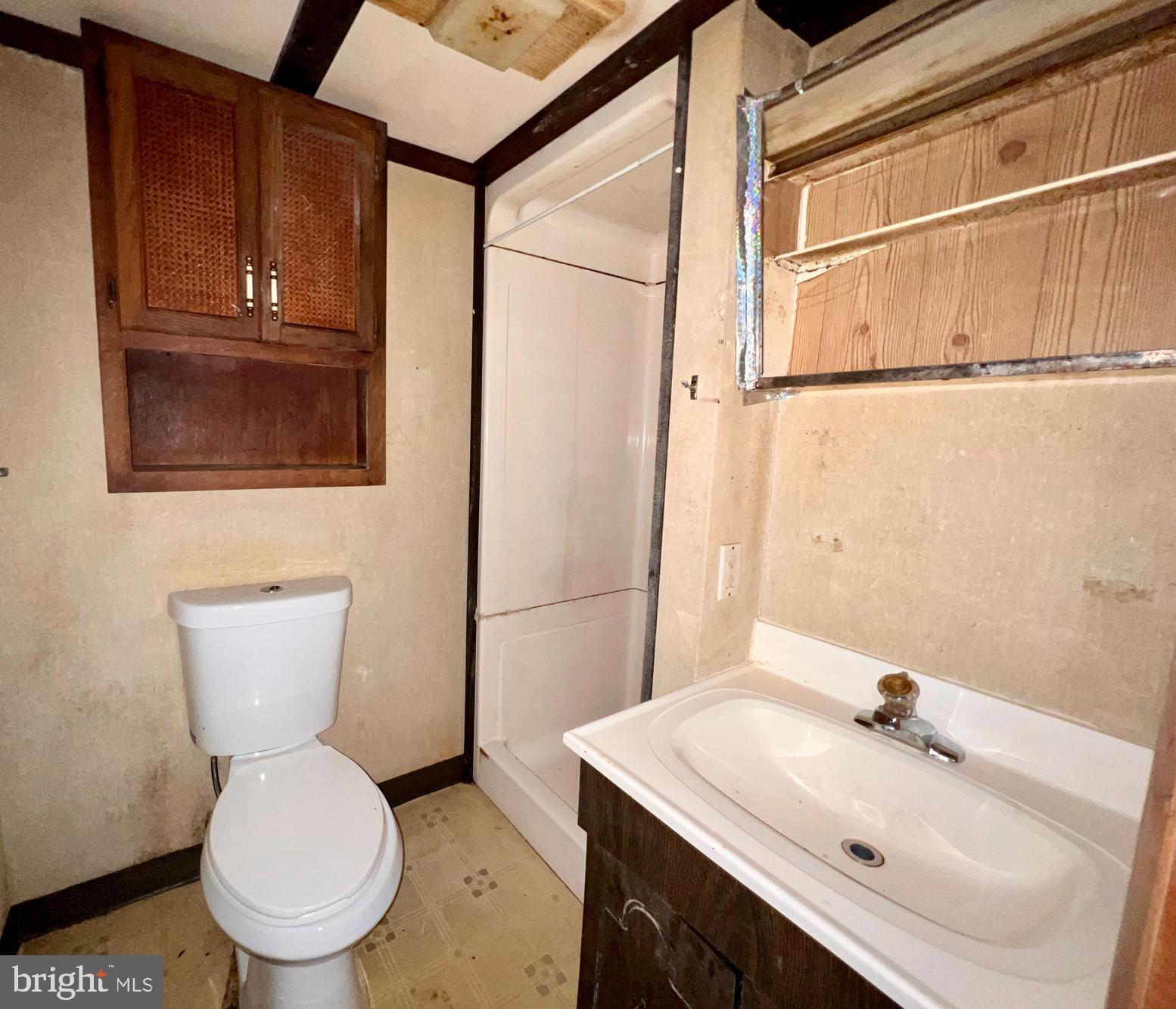 2419 Poplar Road Essex, MD 21221 - Photo 18 of 19