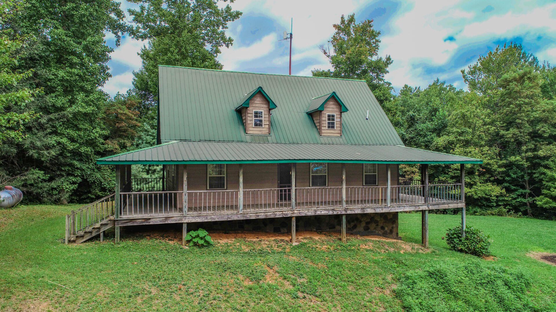994 Ridge Hollow Road Del Rio, TN 37727 - Photo 1 of 33 1ps2