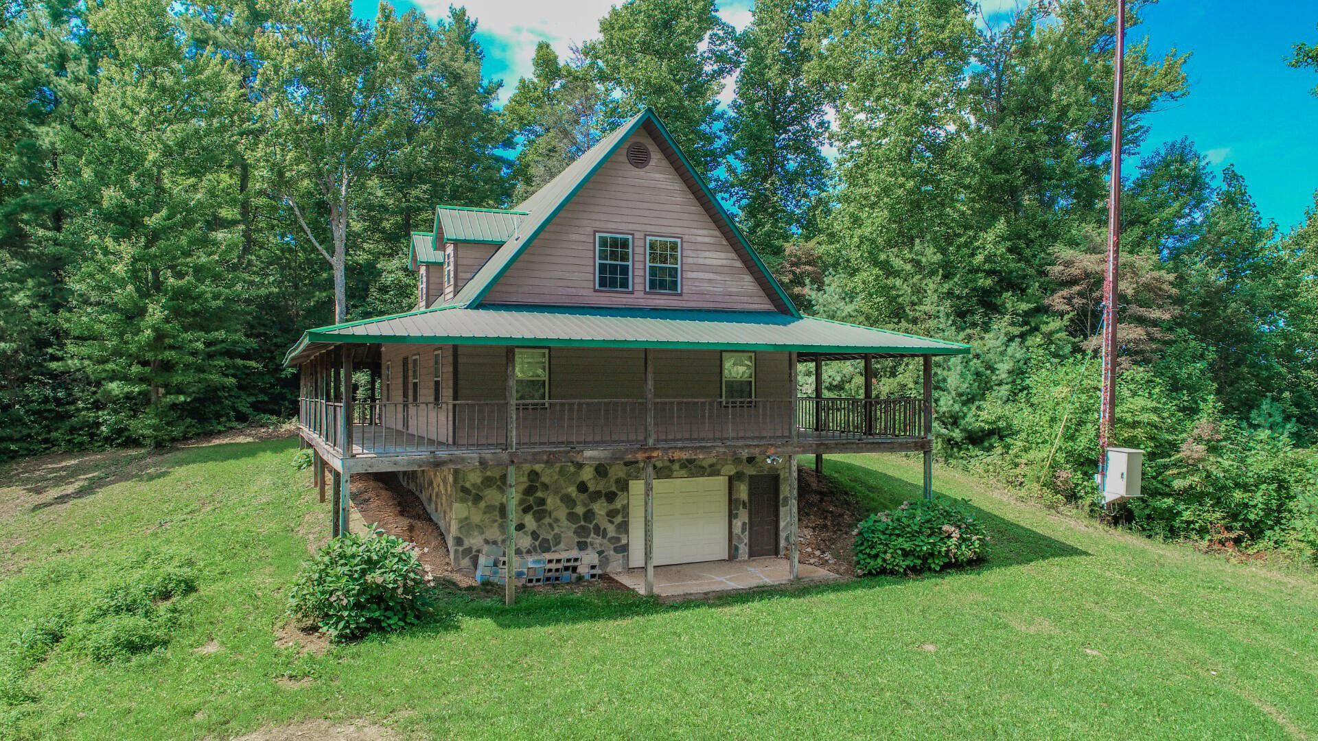 994 Ridge Hollow Road Del Rio, TN 37727 - Photo 5 of 33 5ps