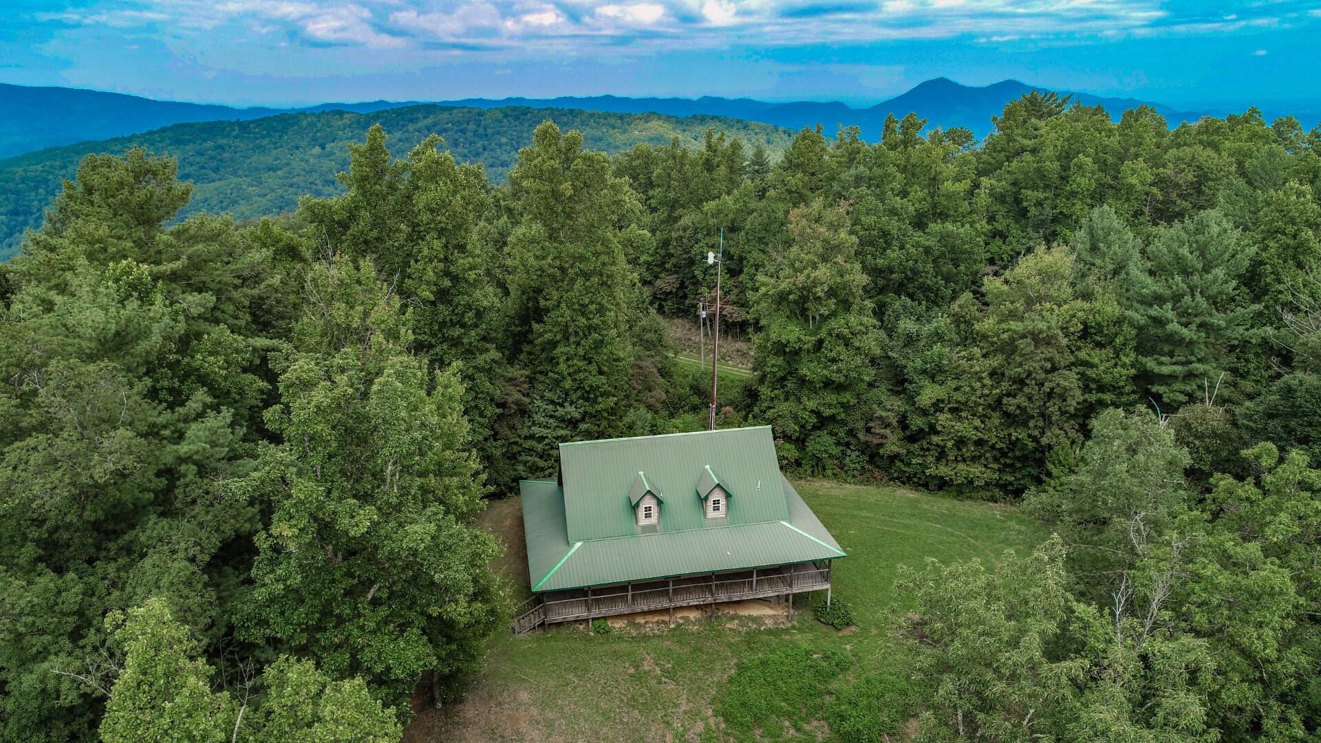 994 Ridge Hollow Road Del Rio, TN 37727 - Photo 8 of 33 9