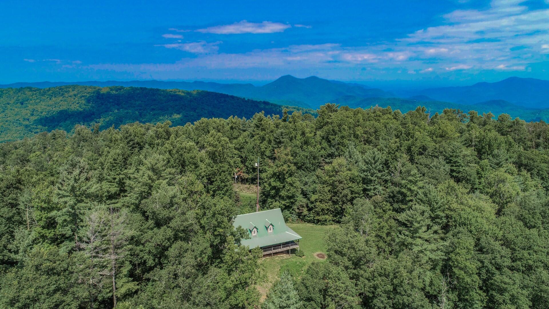994 Ridge Hollow Road Del Rio, TN 37727 - Photo 9 of 33 10