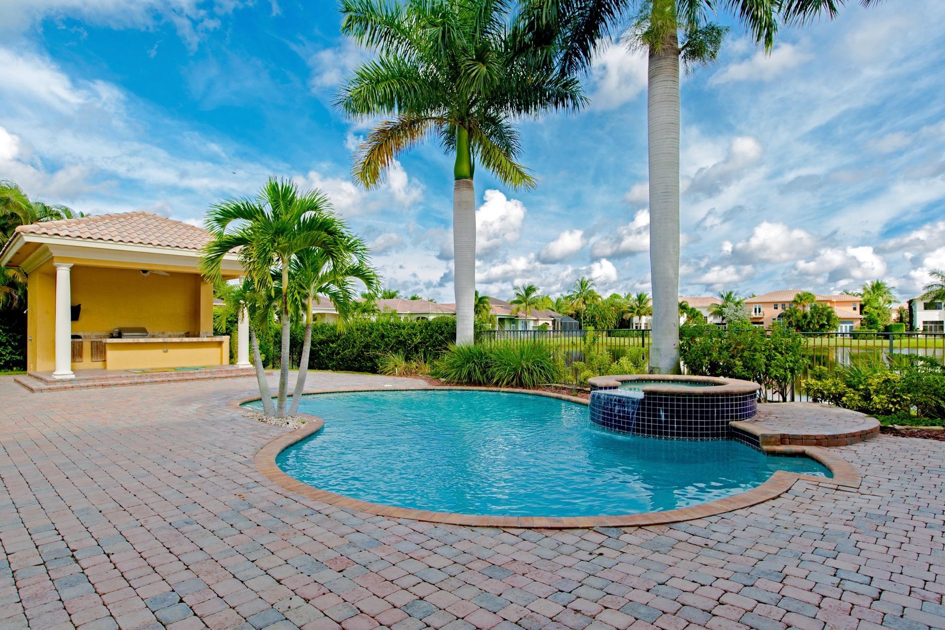 17893 Key Vista Way Boca Raton, FL 33496 - Photo 17 of 18 Pool 2