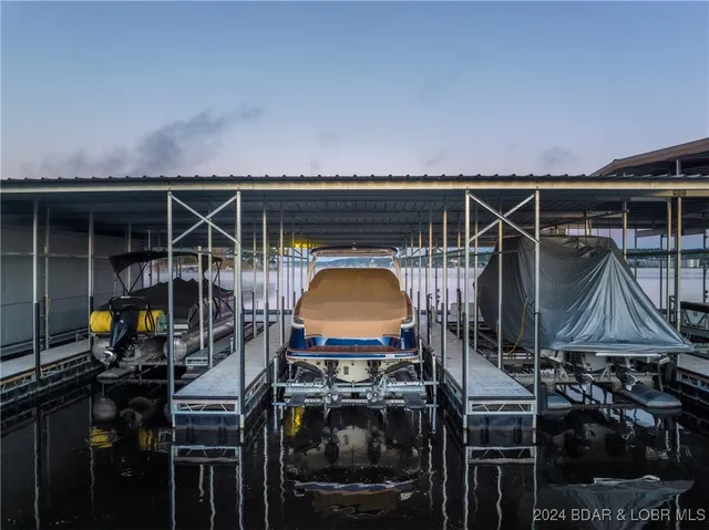 $4,600,000 | 166 Captiva Drive, Unit 10B, Sunrise Beach, MO 65079