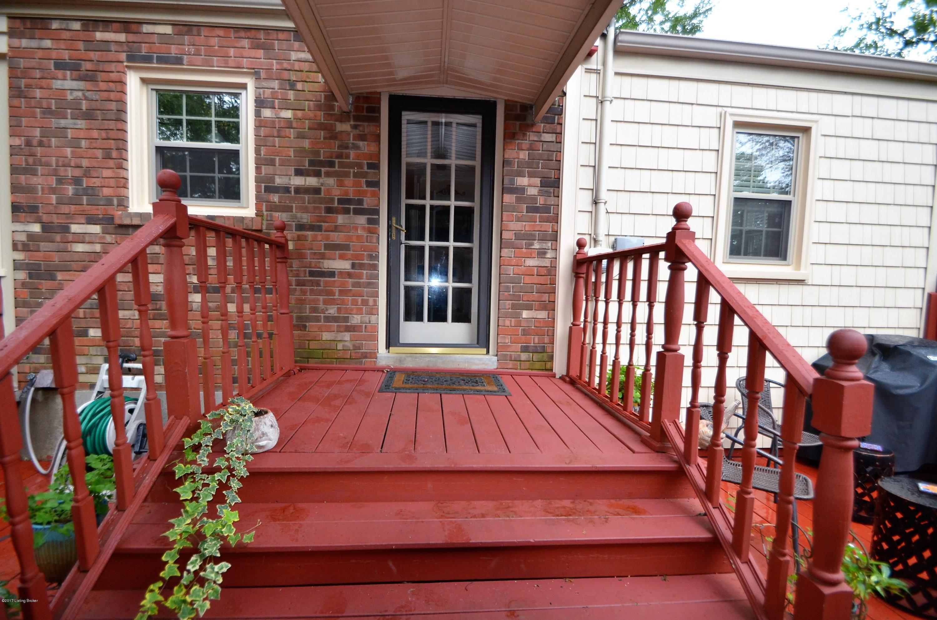 4301 Kinloch Road Louisville, KY 40207 - Photo 5 of 34 DSC_2189 (2)