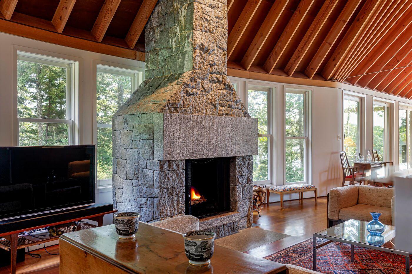 12 Harbor Road Brooksville, ME 04617 - Photo 6 of 49 W7-ME2716-ME2659-6NN- DTP