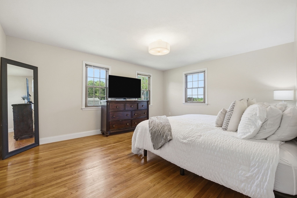100 Beacon Hill Road West Springfield, MA 01089 - Photo 13 of 24