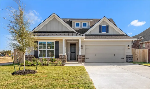 $442,800 | 4084 Crestmont Drive, College Station, TX 77845