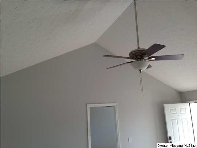 326 Twin Ridge Circle Lincoln, AL 35096 - Photo 7 of 26